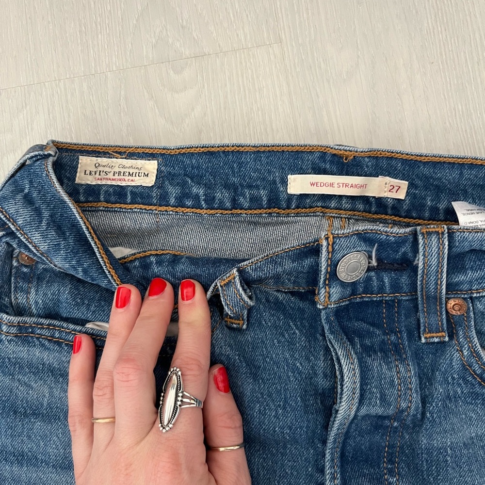 Women's Blue Jeans